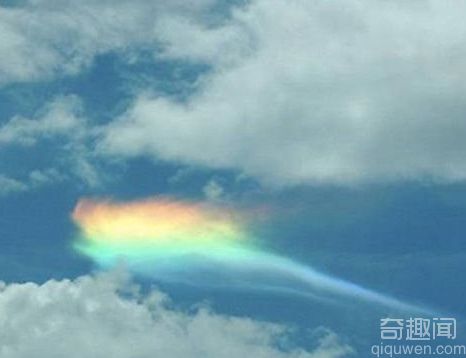 罕见火彩虹怎么形成 为何火彩虹不易见到