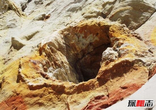 神秘托索湖畔金字塔之谜，竟是外星人遗址(自然形成铁管)