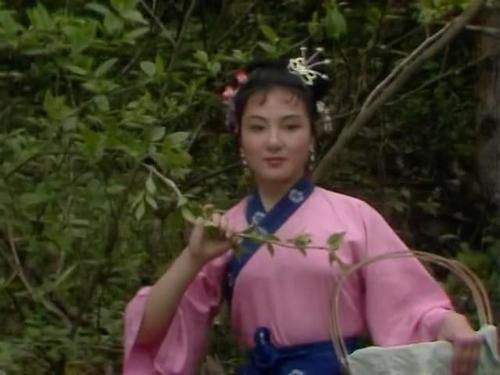 唐僧知道白骨精是妖怪仍要赶孙悟空走，跟白骨精身上四个字有关
