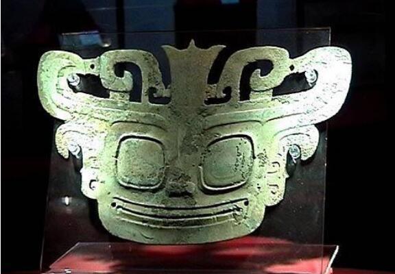 三星堆遗址发现过程 燕道诚发现玉石器(传教士上报博物馆)