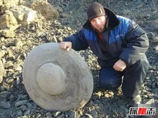 中国青藏高原一万两千年前的石碟，外星人存在过的证据