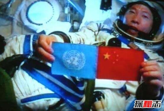 杨利伟上天后身体变异，杨利伟太空灵魂出窍是真的吗(谣言)