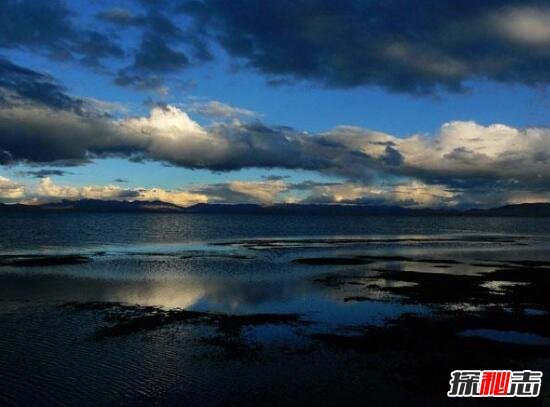 西藏鬼湖之谜，圣湖和鬼湖原本为一湖(其深度无法测量)