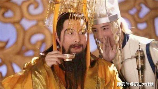玉帝实力有多强？你看他座位下镇压着什么魔头！悟空不及一根毫毛